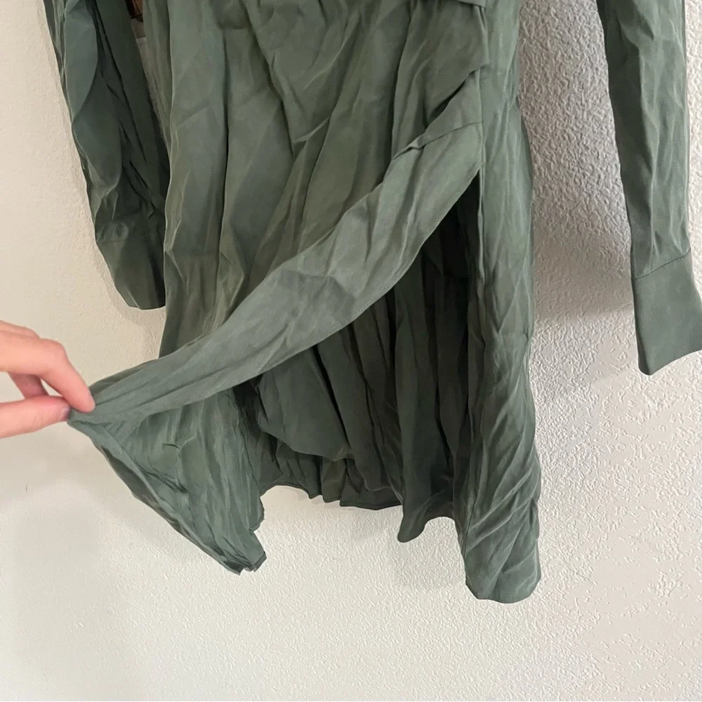 Michael Stars Mary Wrap Dress – Tarragon Green, Size M - Picture 8 of 8